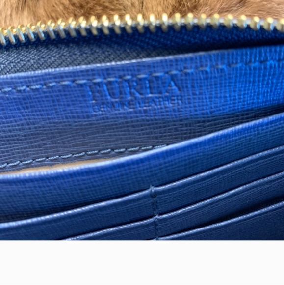 🌸Furla NWT…Large Zip Around Saffiano Leather Continental Blue Wallet!!🌸 - Picture 4 of 11
